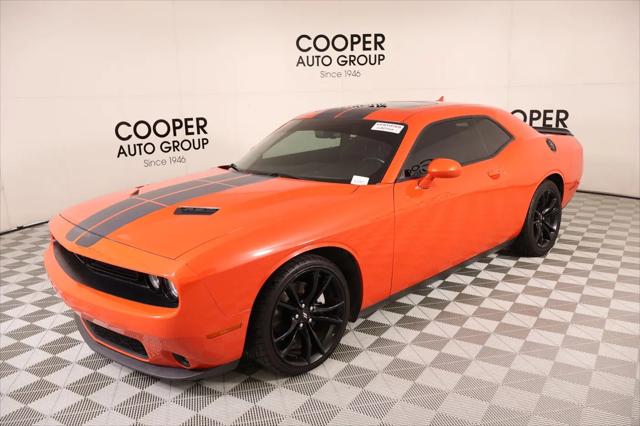 2018 Dodge Challenger SXT Plus
