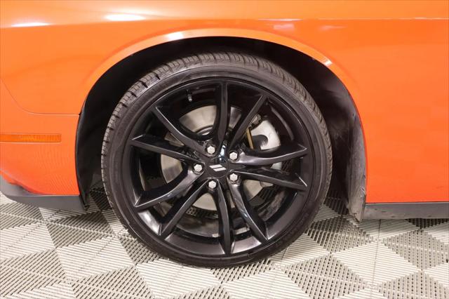 2018 Dodge Challenger SXT Plus