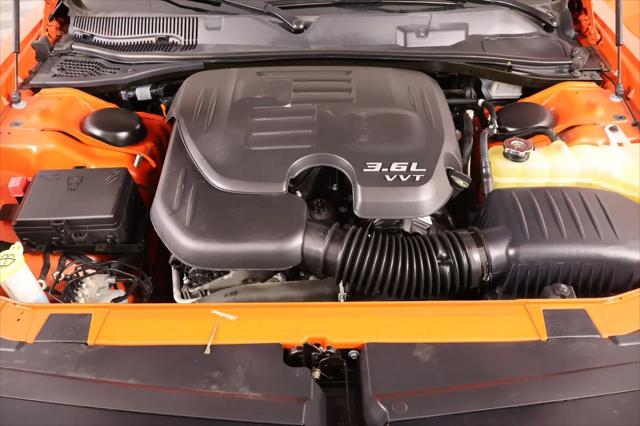 2018 Dodge Challenger SXT Plus