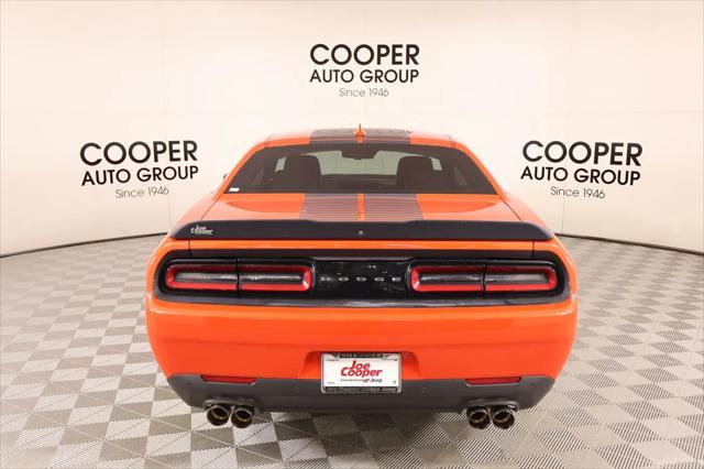 2018 Dodge Challenger SXT Plus