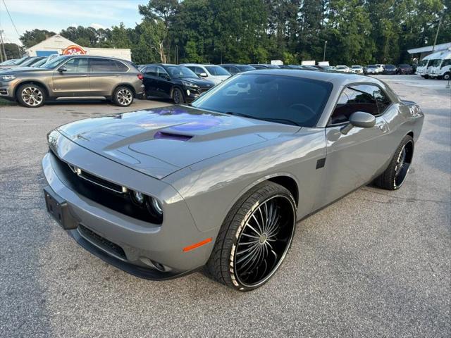2019 Dodge Challenger SXT AWD