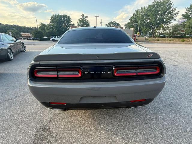 2019 Dodge Challenger SXT AWD