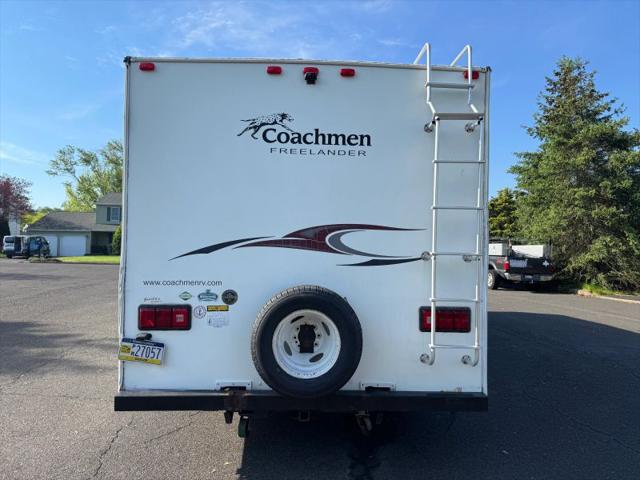 2008 Ford E-450 Cutaway XLT