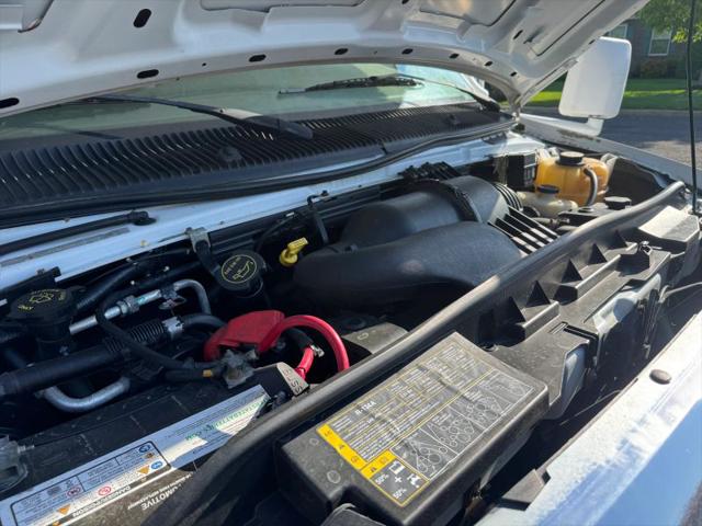 2008 Ford E-450 Cutaway XLT