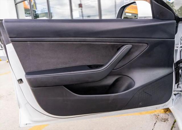 2020 Tesla Model 3 Standard Range Plus Rear-Wheel Drive