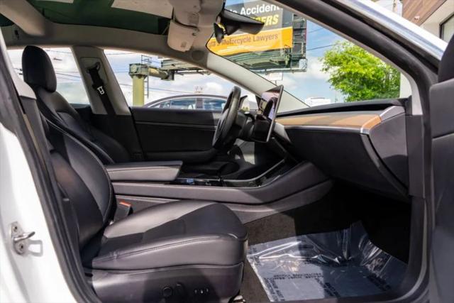 2020 Tesla Model 3 Standard Range Plus Rear-Wheel Drive