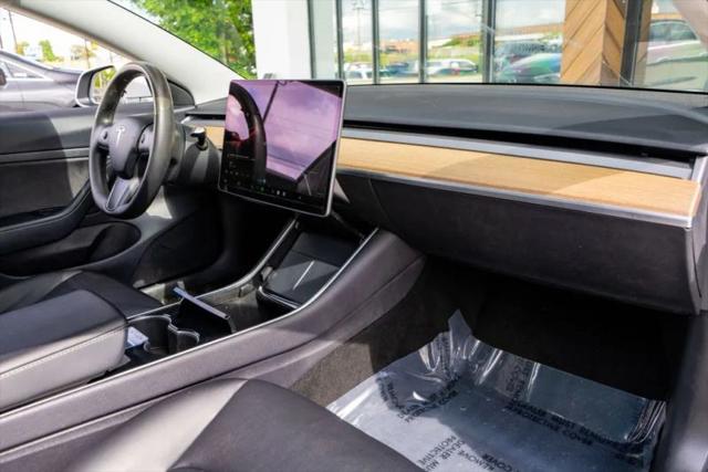 2020 Tesla Model 3 Standard Range Plus Rear-Wheel Drive