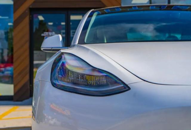 2020 Tesla Model 3 Standard Range Plus Rear-Wheel Drive
