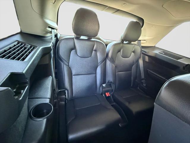 2018 Volvo XC90 T6 Momentum
