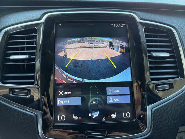 2018 Volvo XC90 T6 Momentum