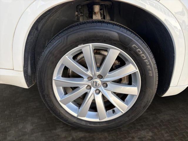 2018 Volvo XC90 T6 Momentum