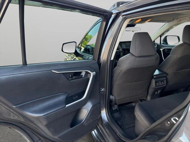 2021 Toyota RAV4 Hybrid LE