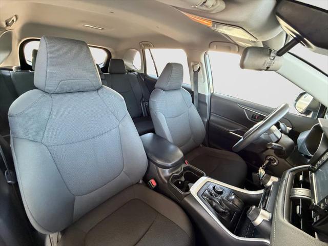 2021 Toyota RAV4 Hybrid LE