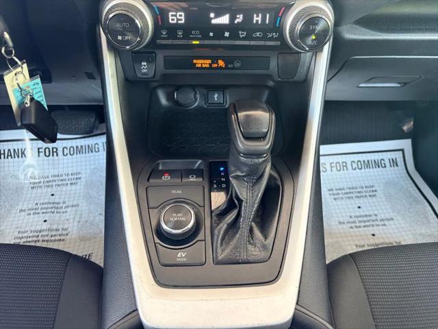 2021 Toyota RAV4 Hybrid LE