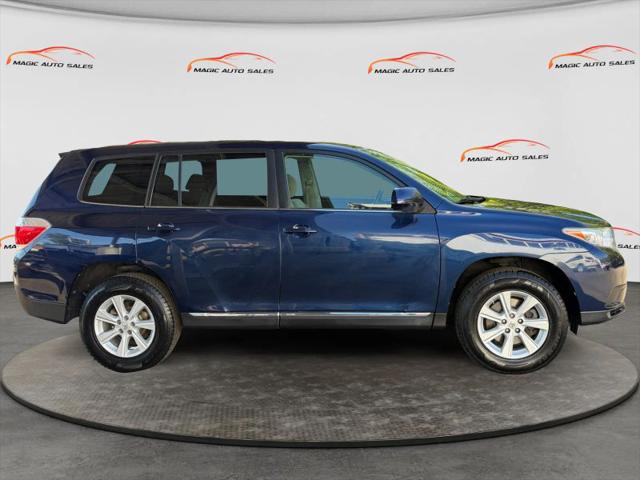 2013 Toyota Highlander Base Plus V6