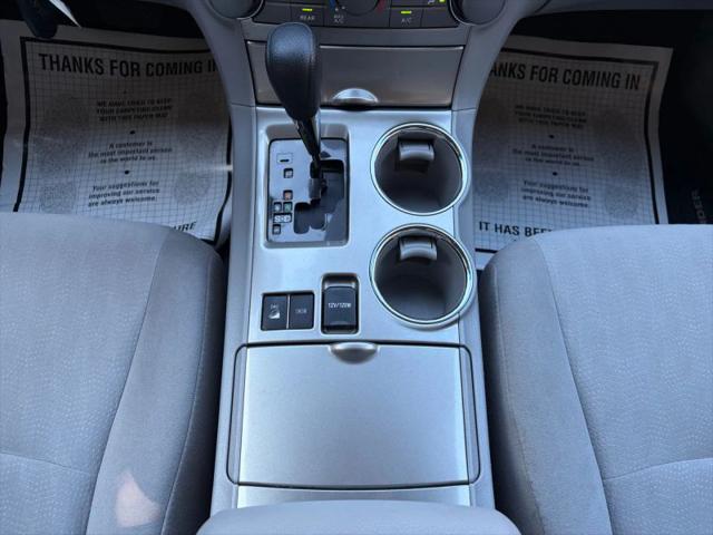 2013 Toyota Highlander Base Plus V6