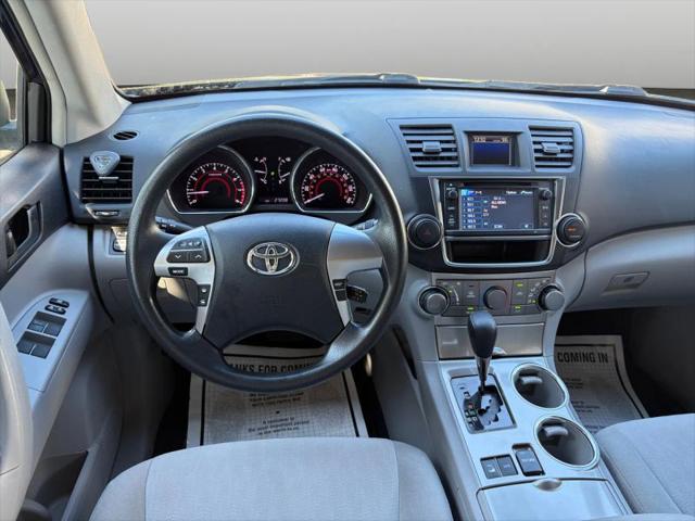 2013 Toyota Highlander Base Plus V6