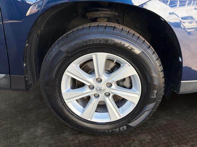 2013 Toyota Highlander Base Plus V6