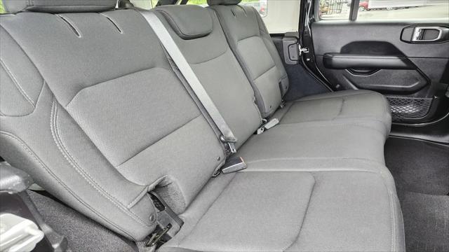2018 Jeep Wrangler Unlimited Sahara 4x4