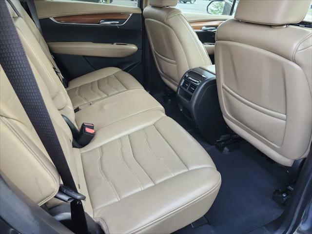 2017 Cadillac XT5 Platinum