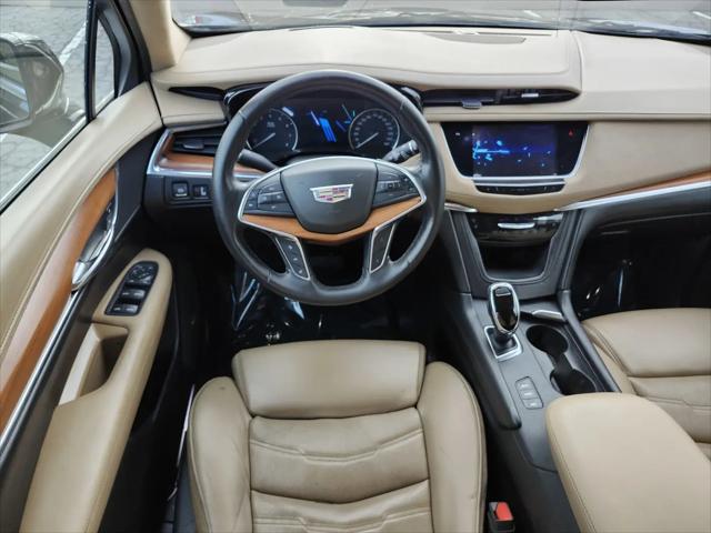 2017 Cadillac XT5 Platinum