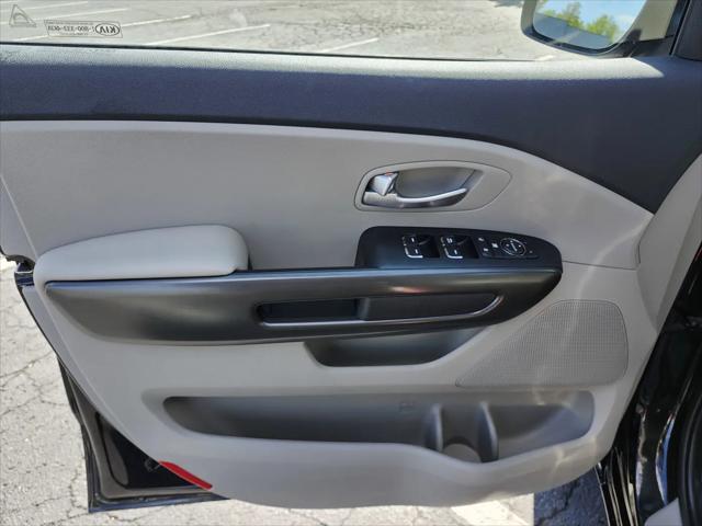 2020 Kia Sedona L