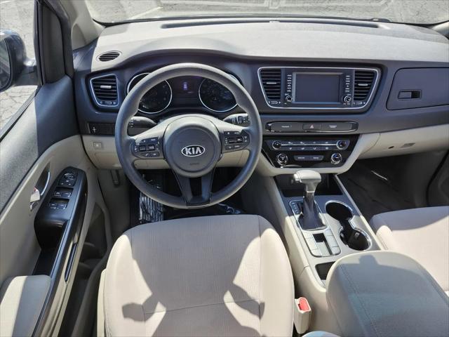 2020 Kia Sedona L