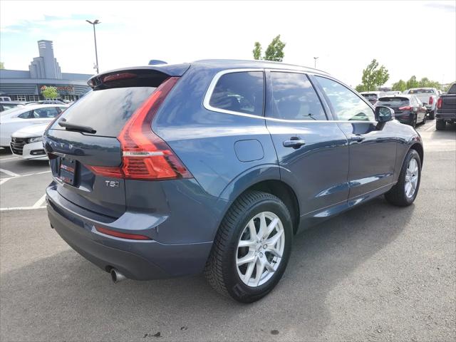 2020 Volvo XC60 T5 Momentum