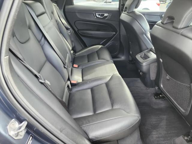 2020 Volvo XC60 T5 Momentum