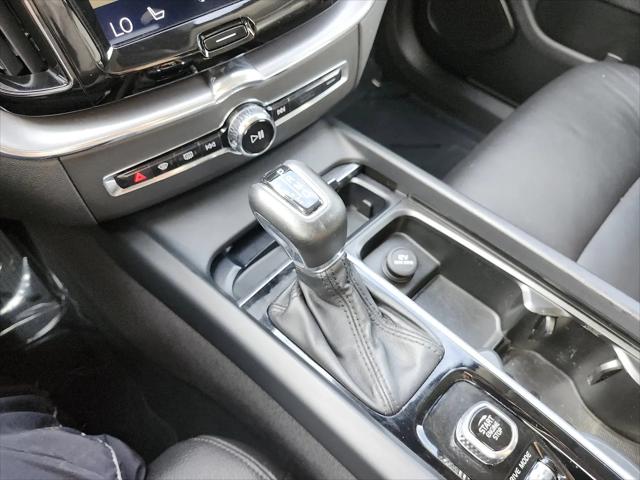 2020 Volvo XC60 T5 Momentum
