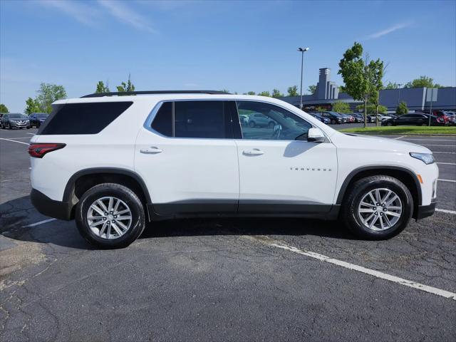 2023 Chevrolet Traverse AWD LT Cloth