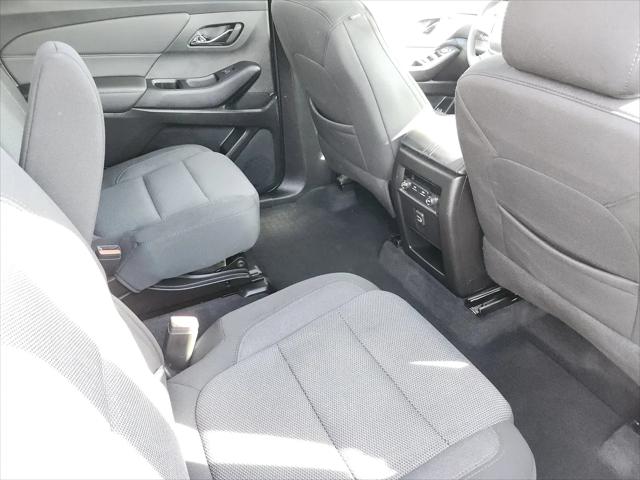 2023 Chevrolet Traverse AWD LT Cloth