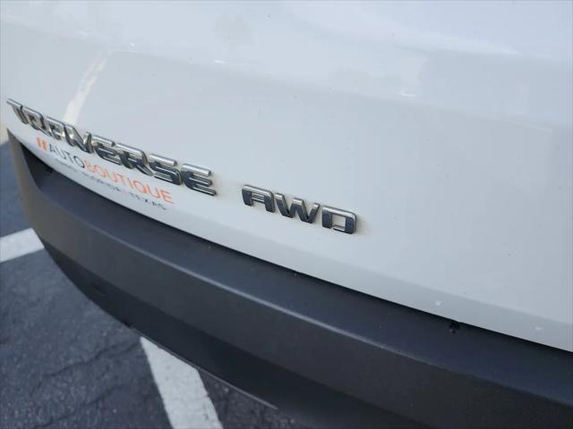2023 Chevrolet Traverse AWD LT Cloth