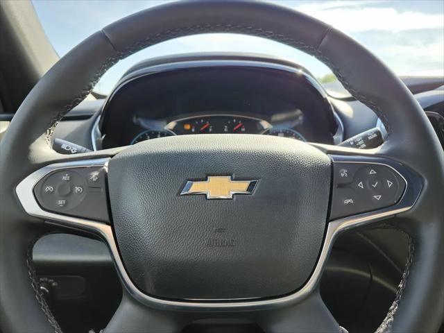 2023 Chevrolet Traverse AWD LT Cloth