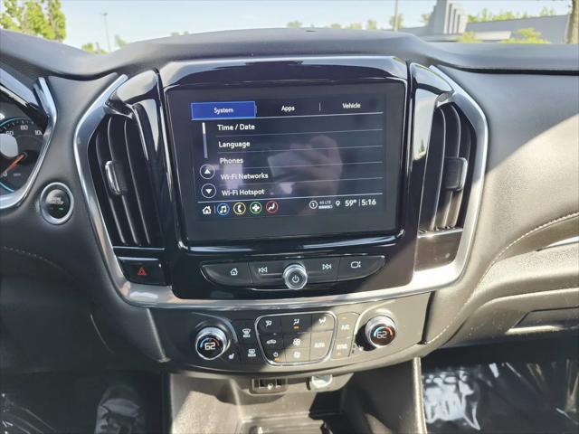 2023 Chevrolet Traverse AWD LT Cloth