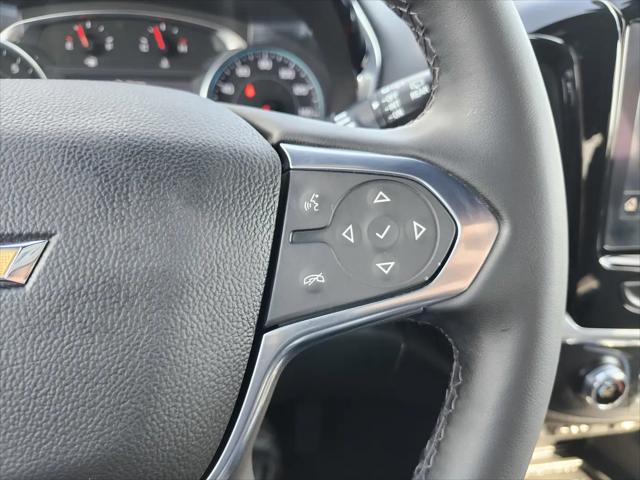 2023 Chevrolet Traverse AWD LT Cloth