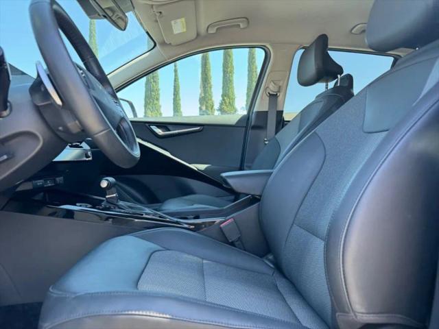 2024 Kia Niro EX