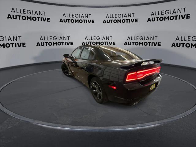 2014 Dodge Charger SXT