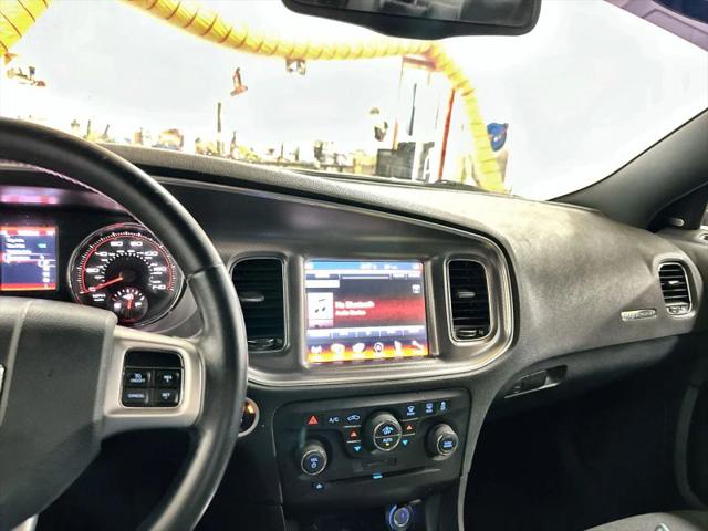 2014 Dodge Charger SXT