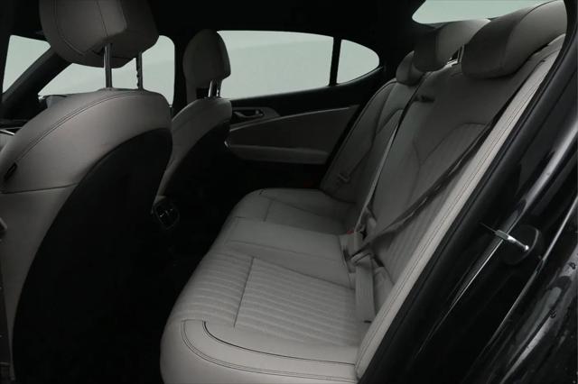 2023 Genesis G70 3.3T RWD