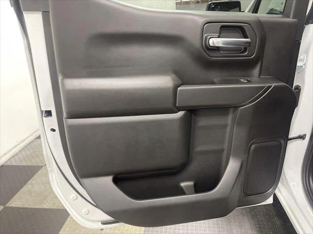 2026 GMC Sierra 1500 Crew Cab, Short Bed, Pro, 4WD