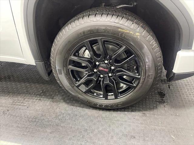 2026 GMC Sierra 1500 Crew Cab, Short Bed, Pro, 4WD