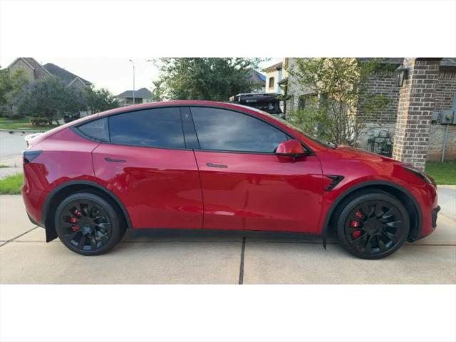 2022 Tesla Model Y Long Range Dual Motor All-Wheel Drive