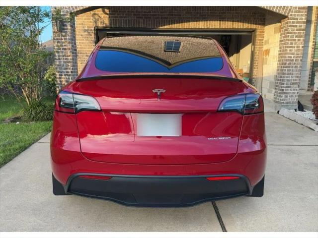 2022 Tesla Model Y Long Range Dual Motor All-Wheel Drive