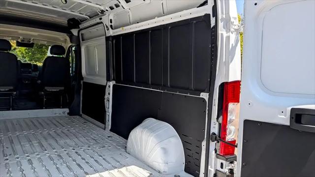 2025 Ram ProMaster 2500 Cargo Van Tradesman High Roof 159" WB w/Pass Seat