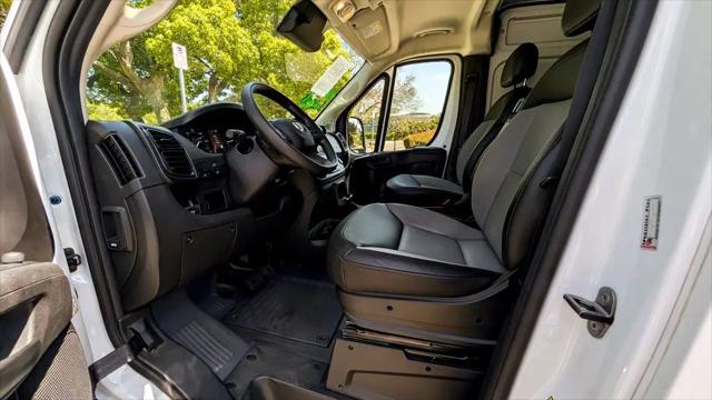 2025 Ram ProMaster 2500 Cargo Van Tradesman High Roof 159" WB w/Pass Seat