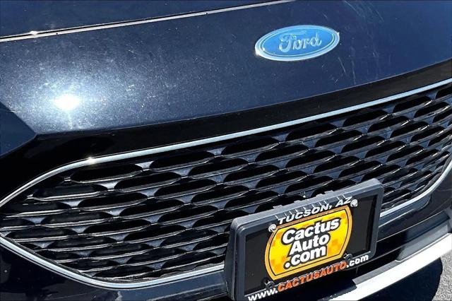 2020 Ford Escape SE