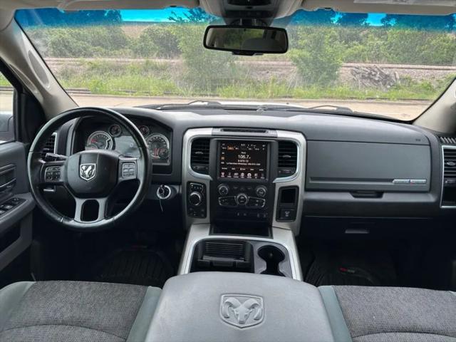 2017 Ram 1500 Lone Star Crew Cab 4x4 5'7" Box