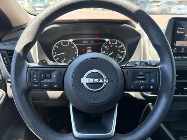 2023 Nissan Rogue SV FWD
