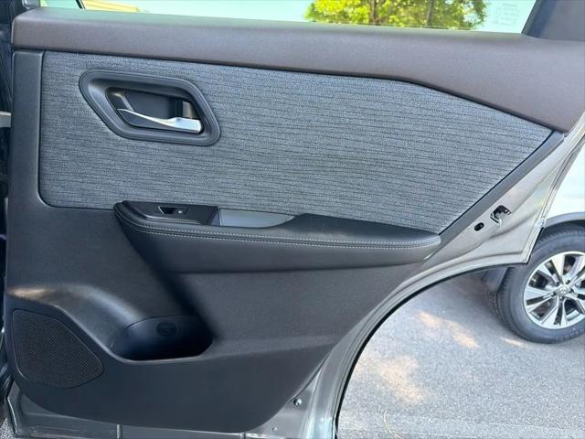 2023 Nissan Rogue SV FWD